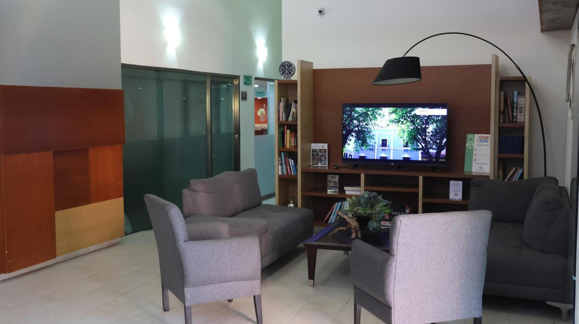 Olmeca Plaza Urban Express Hotel Villahermosa Buitenkant foto